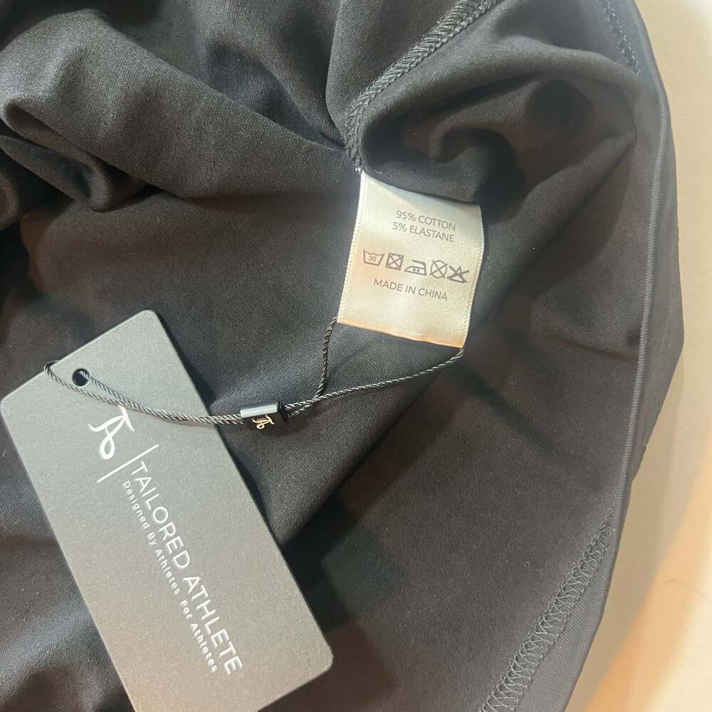 NWT Tailored Athlete Essential T-Shirt in Black Large - Picture 7 of 8